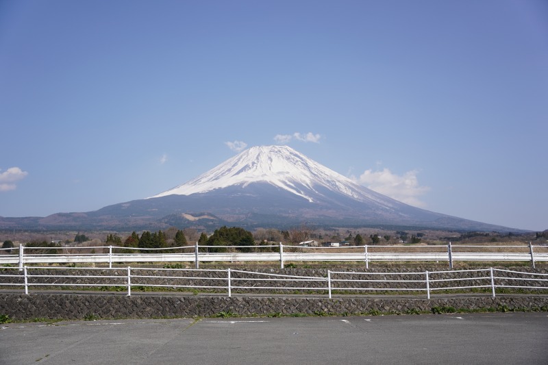 71号線上からの富士山の写真