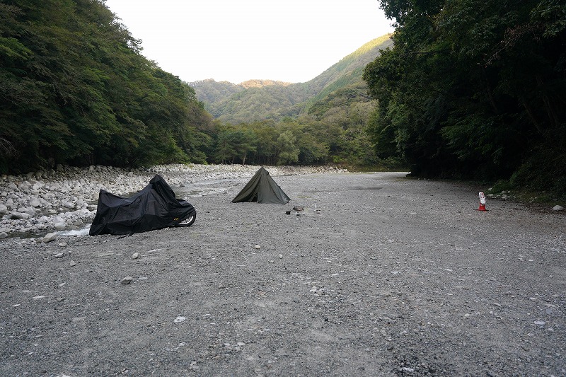 西丹沢の大滝キャンプ場：6時起床