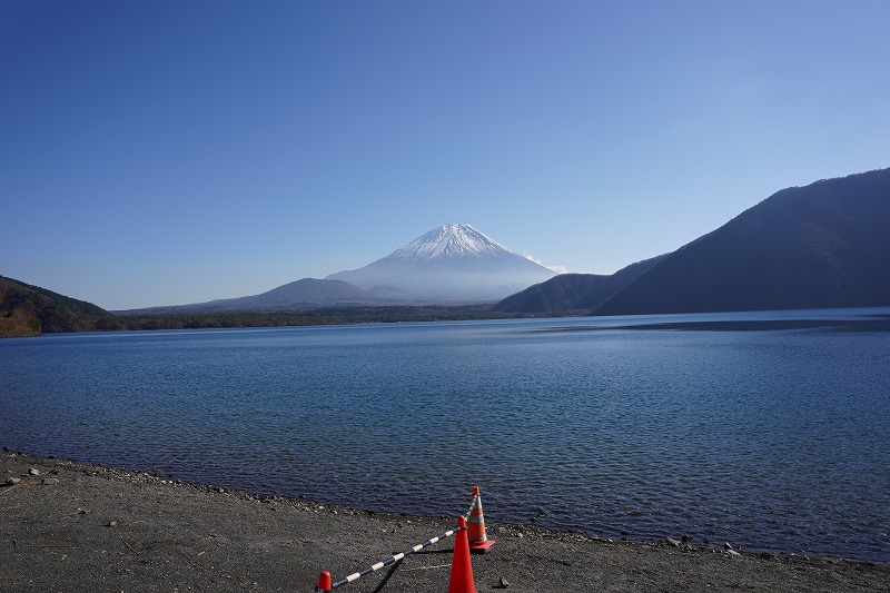 入って一番左側からの富士山