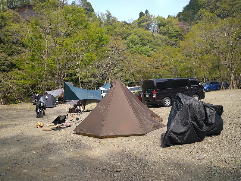 新戸キャンプ場編：ツーリングキャンプ写真