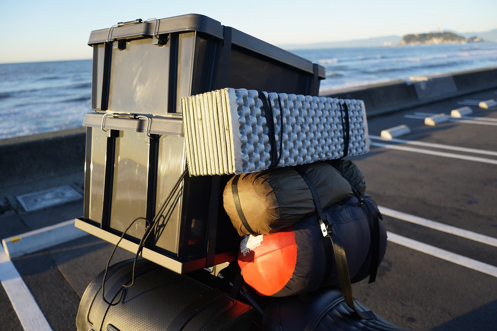 ハーレーダビッドソンFLSLキャンプ道具積載例